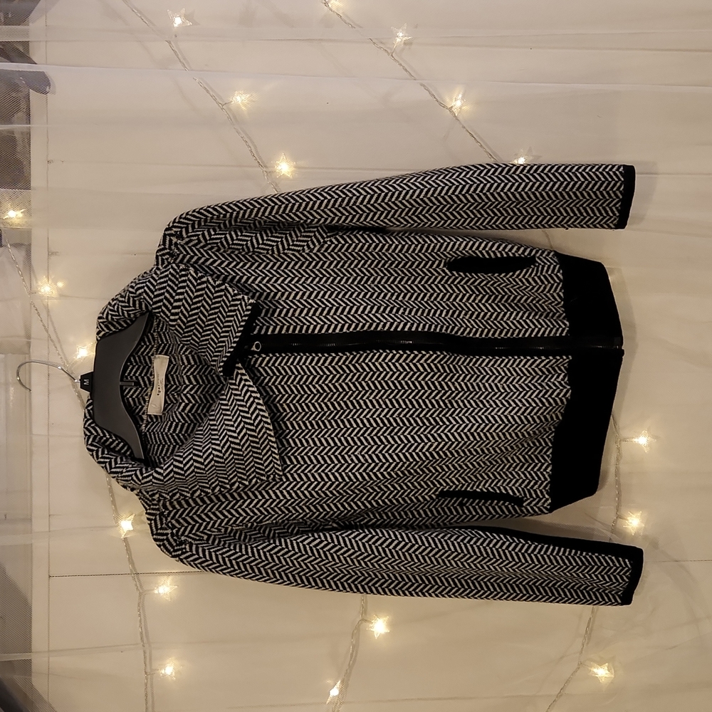 Sparrow by Anthropologie asymmetrical zip sweater